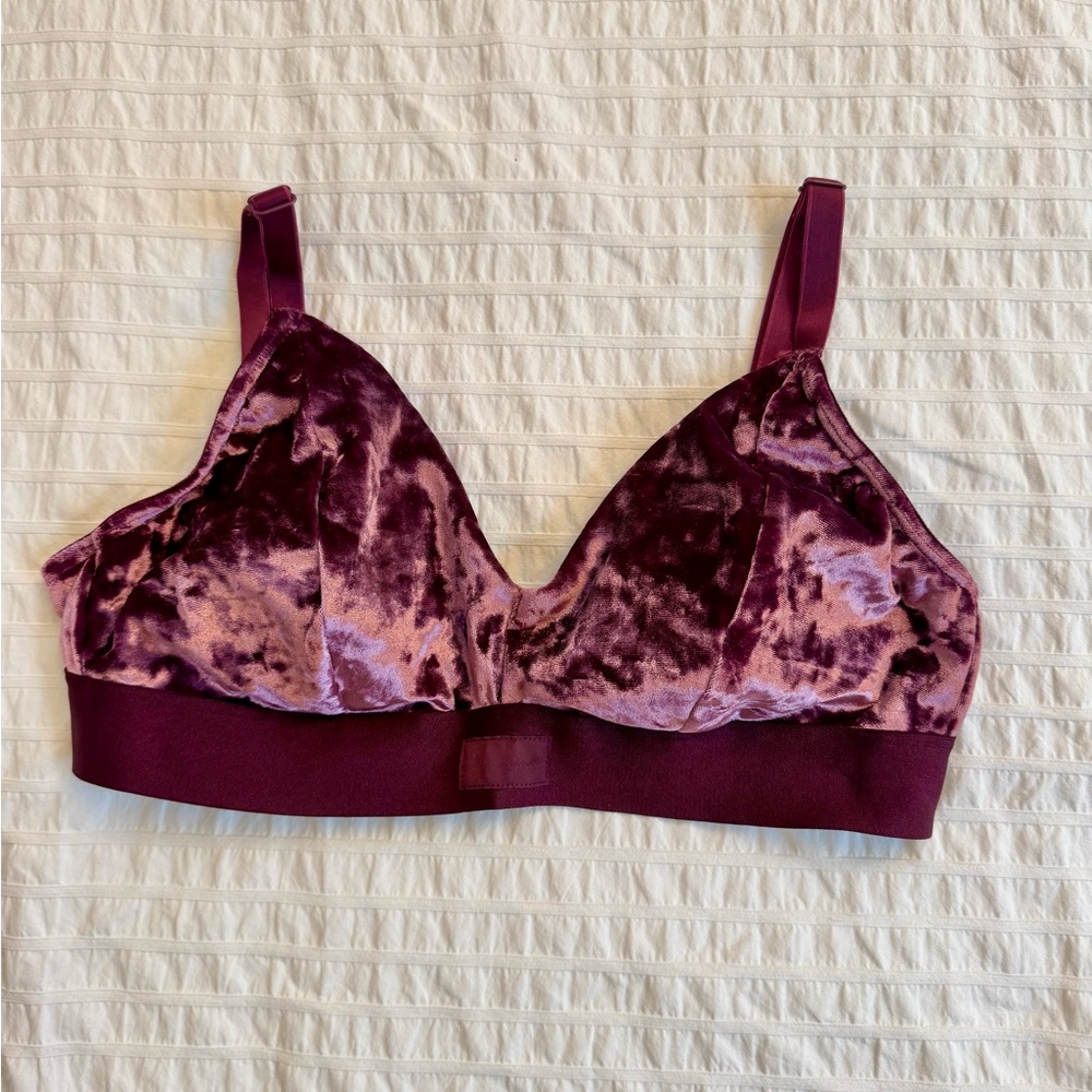 NWT Victoria’s Secret Velvet Bralette in Purple/Burgandy